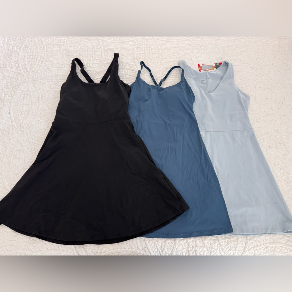 Set of Three Athletic Dresses in Black and Blue Shades, XS